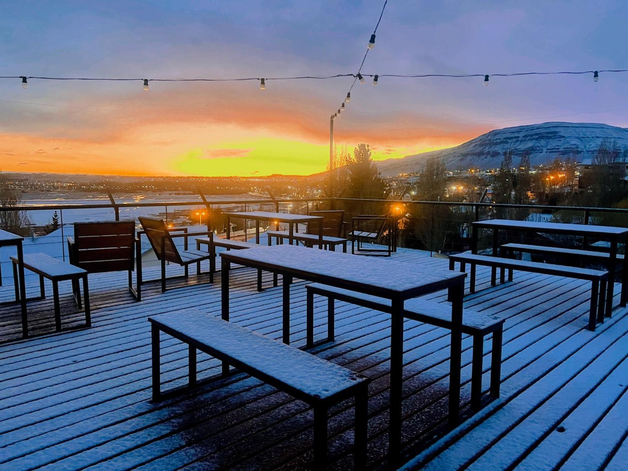 Viajero Calafate Hostel 埃尔卡拉法特 外观 照片