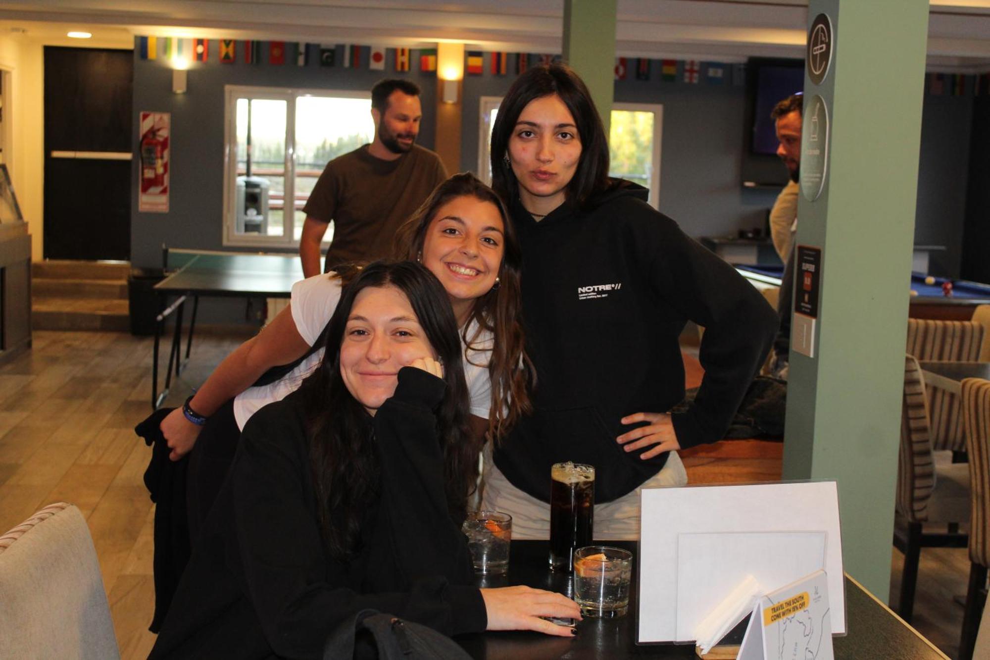 Viajero Calafate Hostel 埃尔卡拉法特 外观 照片
